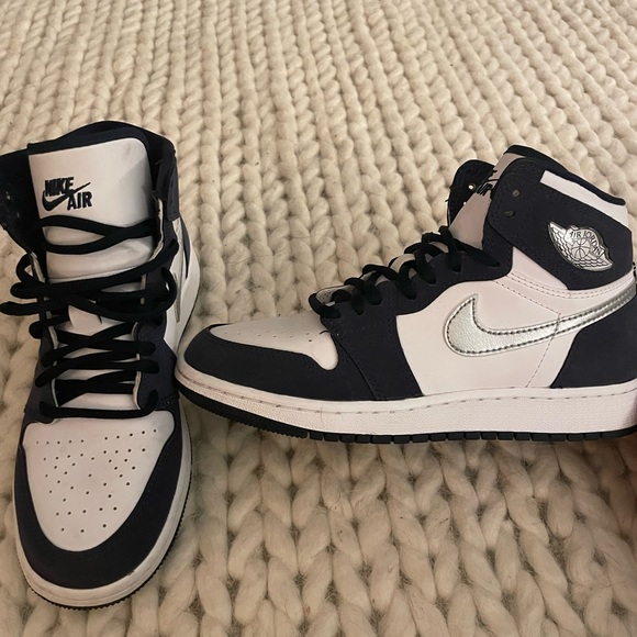 Midnight Navy Air Jordan W6 - Picture 3 of 11